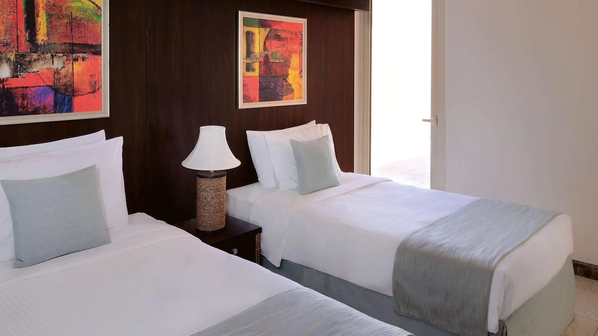 Al Nawras Island Resort Jeddah 5*,  Saudi Arabia